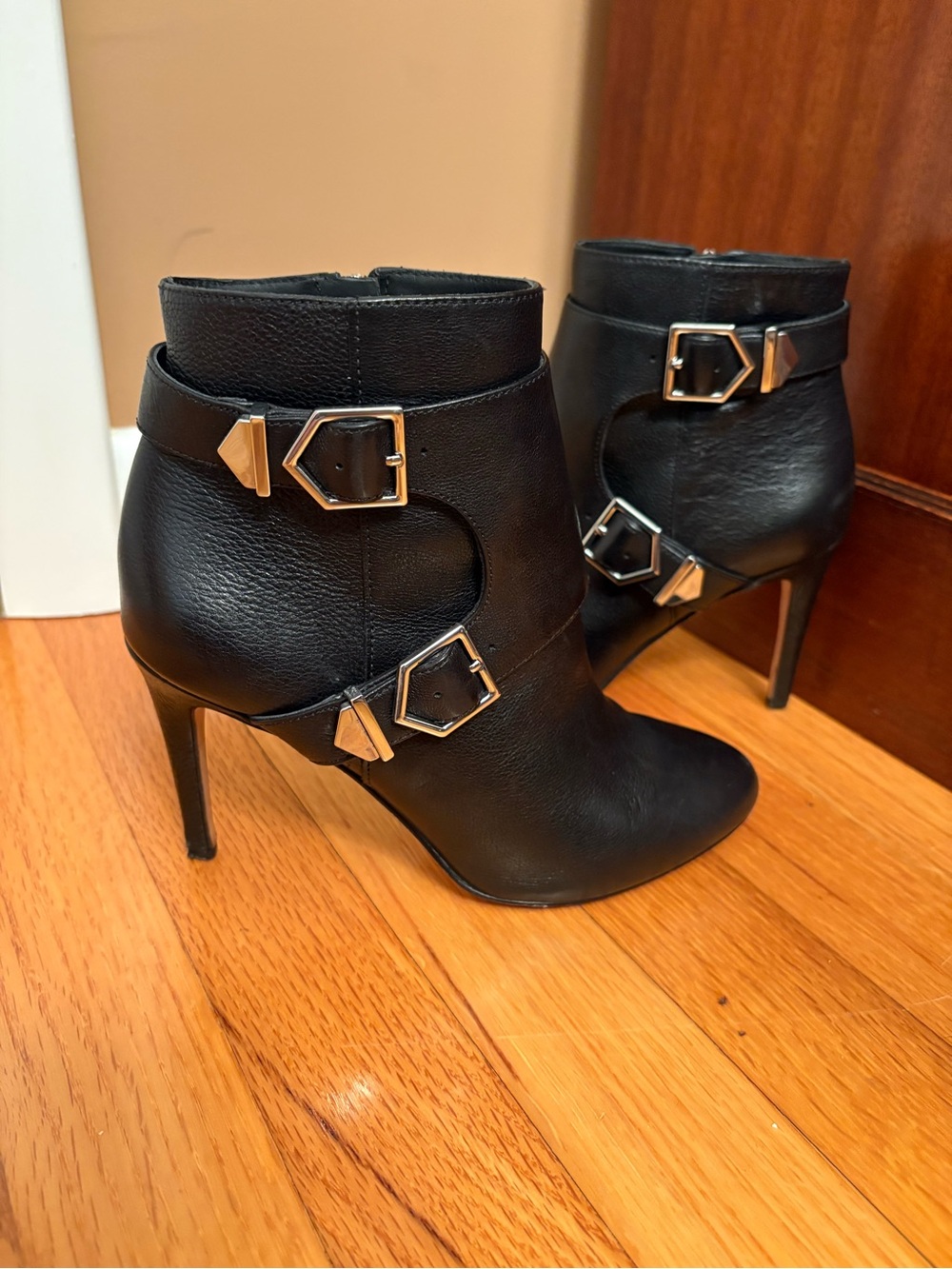 Via Spiga Black Leather Ankle Boots with Double Silver Buckles Size 5M